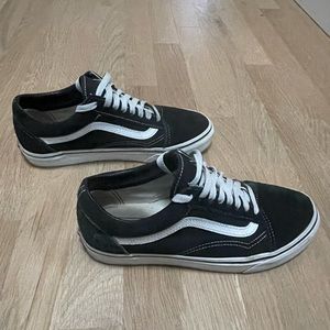 Vans Old Skool Shoe Black White - Womens 8 / Men’s 6.5